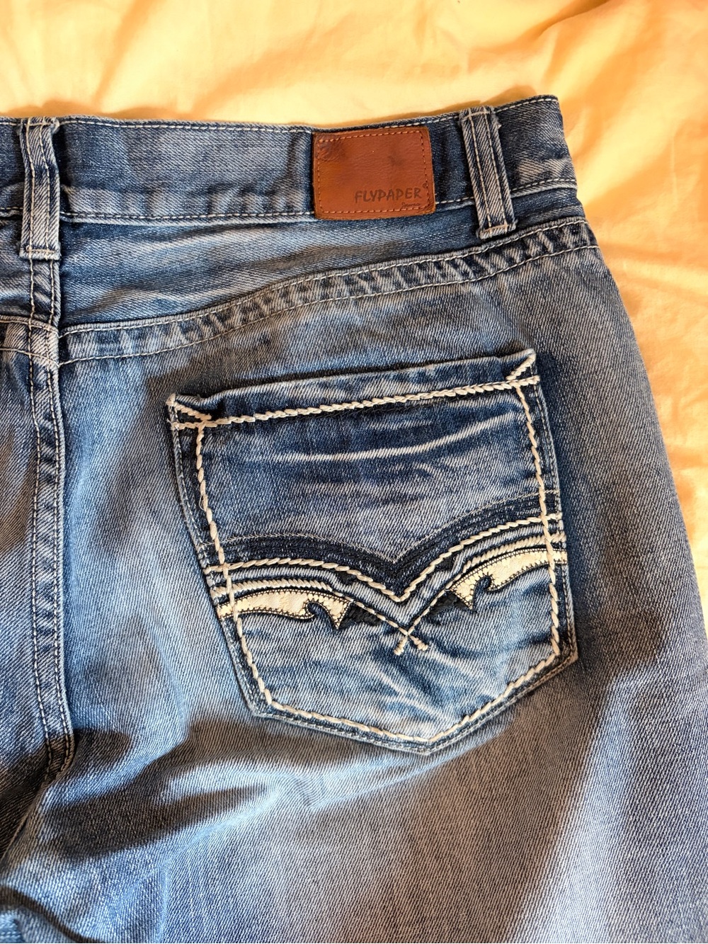 Flypaper Men's Light Blue Washed Relaxed Jeans